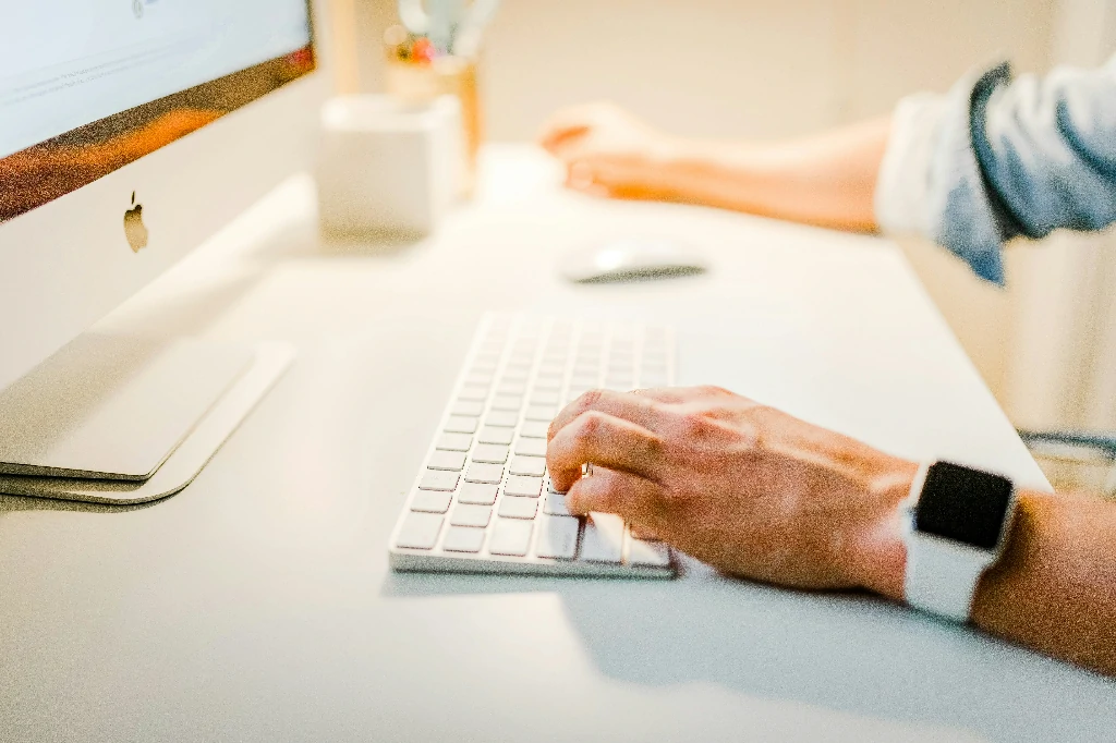 Phễu chuyển đổi khách hàng trong marketing online